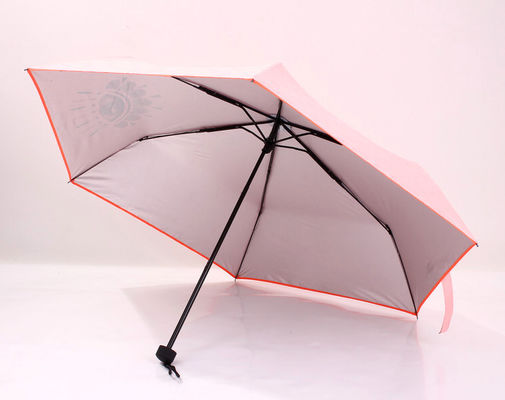8mmの金属シャフトが付いている3つの折目の傘を変える色